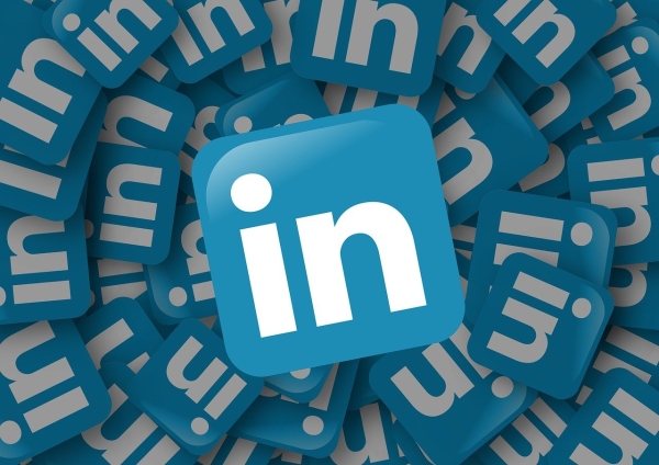 Wideo na LinkedIn – jak je tworzyć i promować?